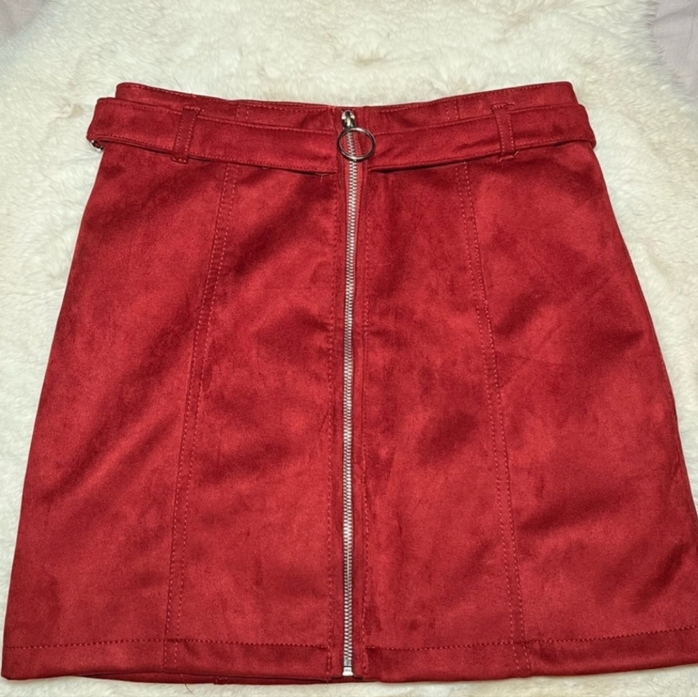 Y2K Forever 21 Red Suede-Look Zip Front Mini Skirt fits Small